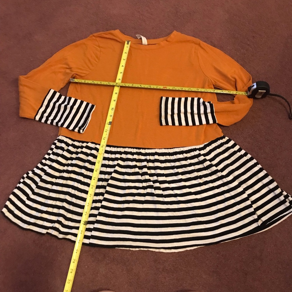 Zenana premium M pumpkin autumn orange and B&W stripe top - Picture 9 of 9